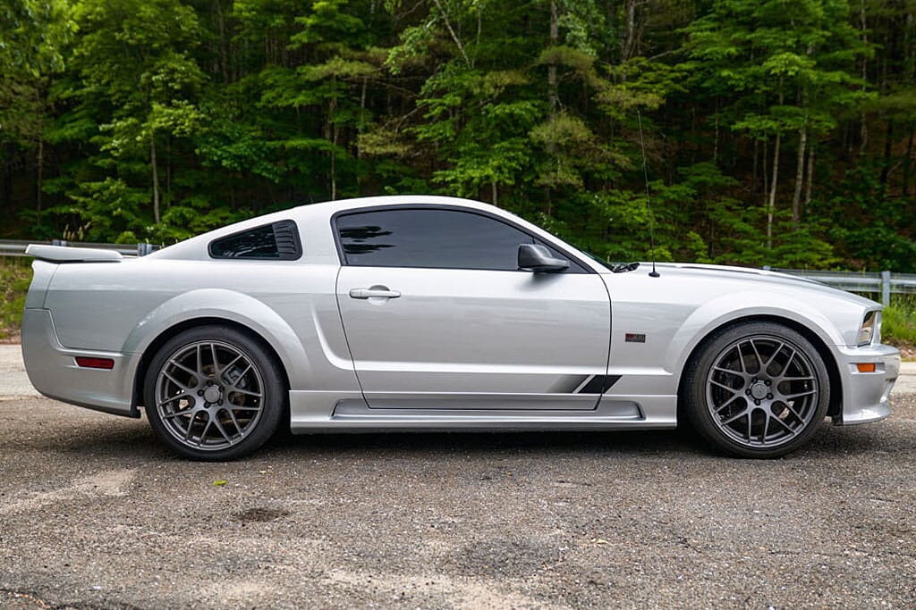 2006 Ford Mustang Saleen S281 Supercharged Coupe 1 of 4 for sale